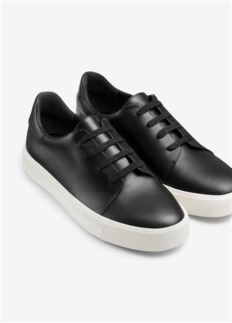 black sneaker shoes for mens